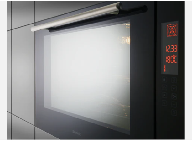 Baumatic BM90S 90cm Built-In Multifunction Oven – Black Glass & Stainless Steel