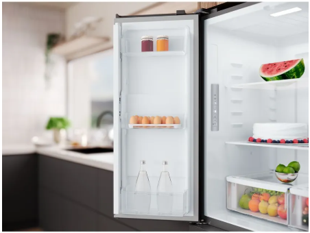 Westinghouse WQE5700BD 564L Quad Door Fridge – Matte Charcoal Black