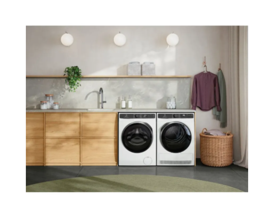 Electrolux EDH803R7WC 8kg UltimateCare 700 Heat Pump Dryer White